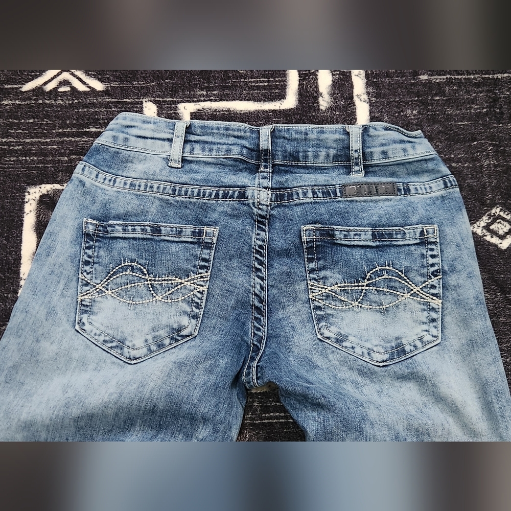 EUC Cowgirl Tuff Jeans Size 24